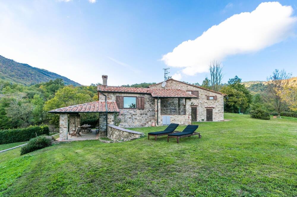Photo of Outdoor in Montieri