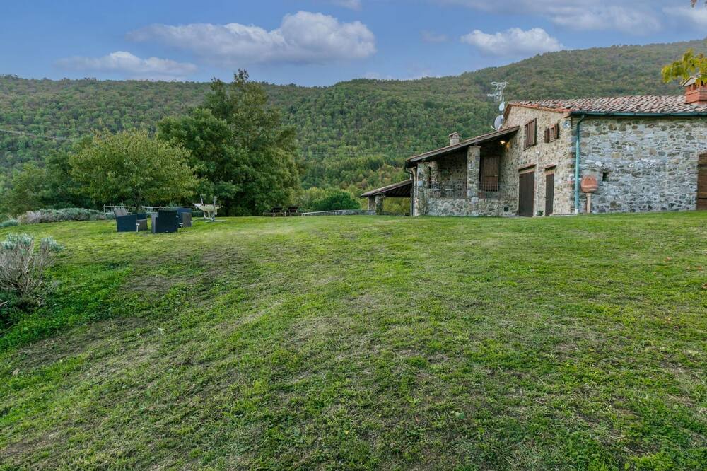 Photo of Outdoor in Montieri