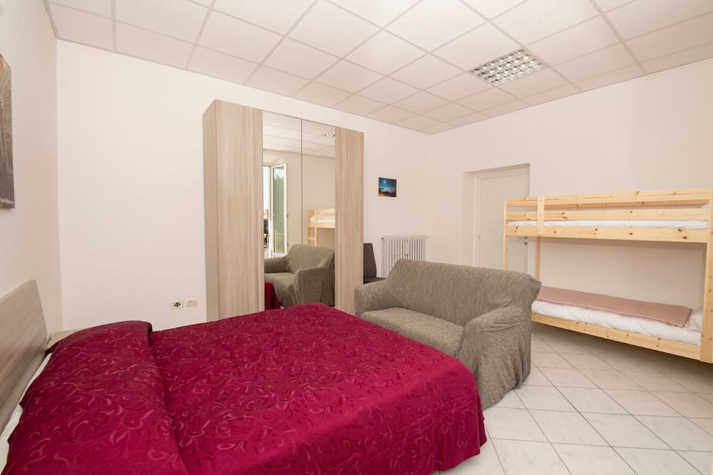 Photo of Bedroom in Montefiascone