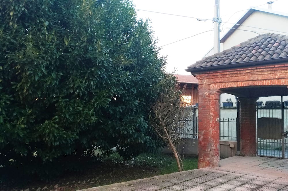 Photo of Outdoor in Pasta