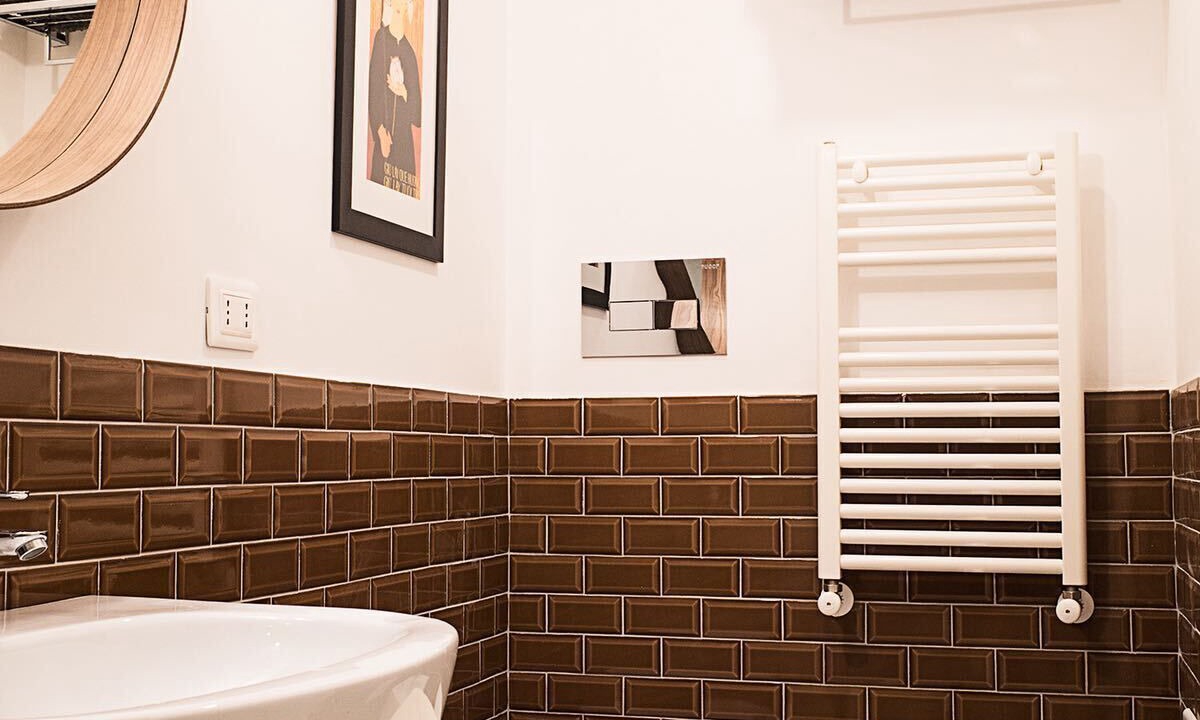 Photo of Bathroom in Naples City Centre