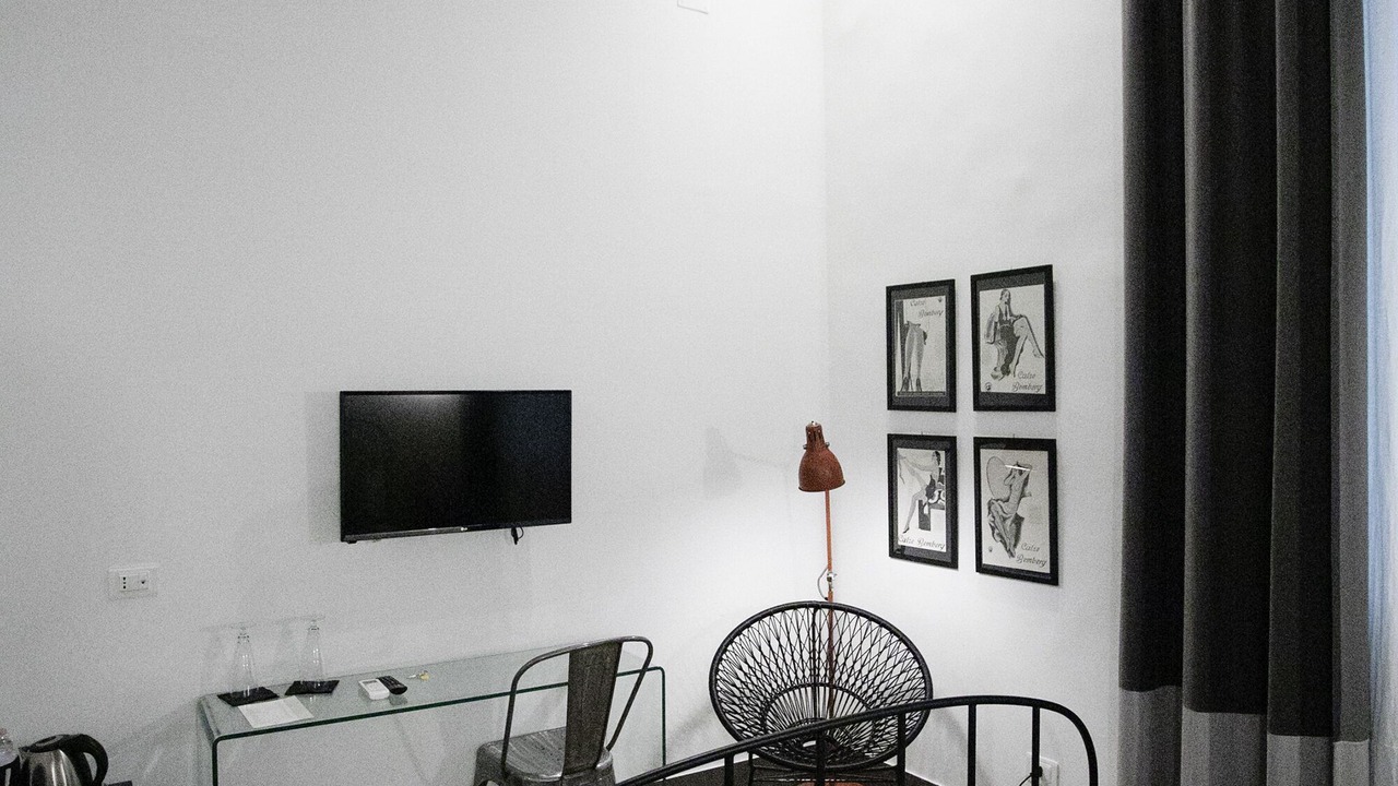 Photo of Bedroom in Naples City Centre