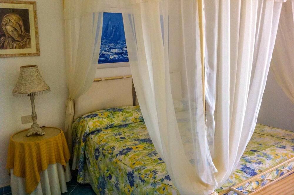 Photo of Bedroom in Giannella