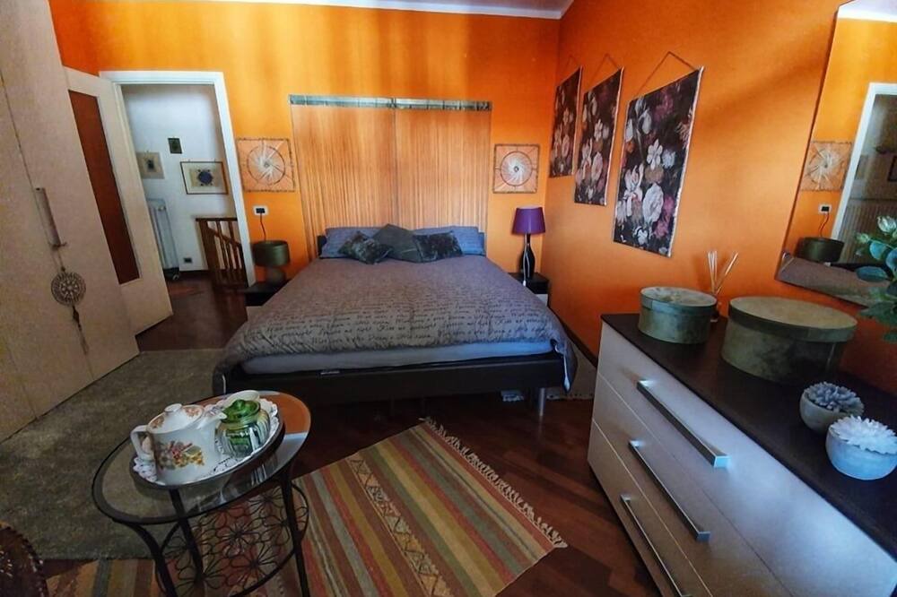Photo of Bedroom in Lessona