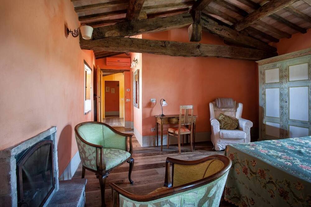 Photo of Bedroom in Pienza