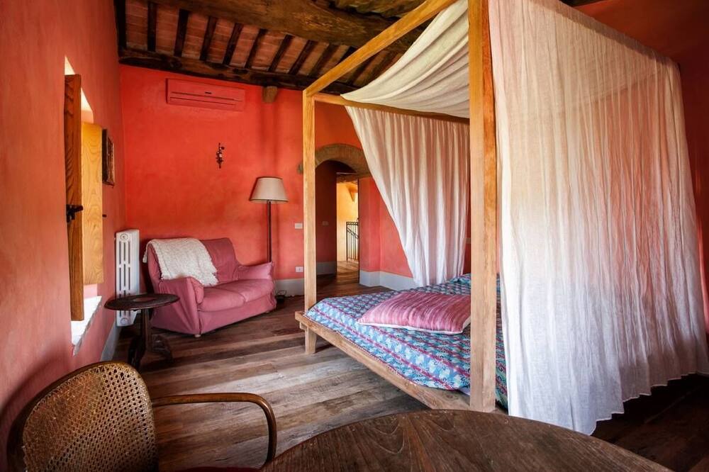 Photo of Bedroom in Pienza
