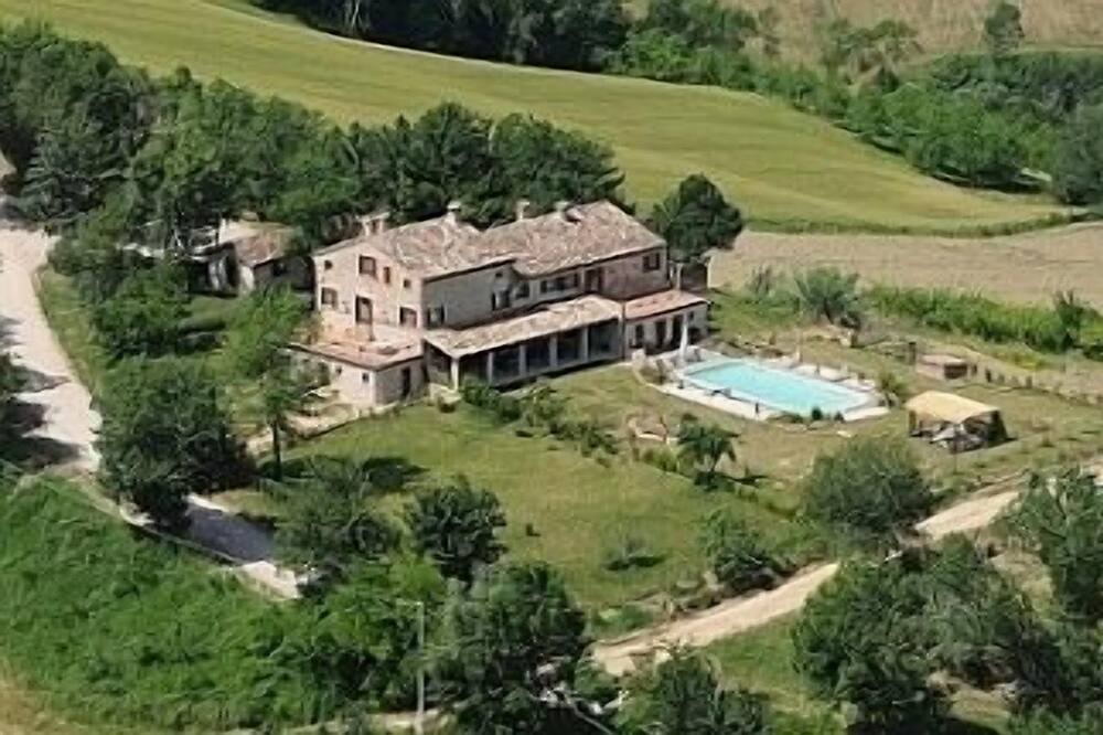 Photo of Outdoor in Santa Vittoria in Matenano