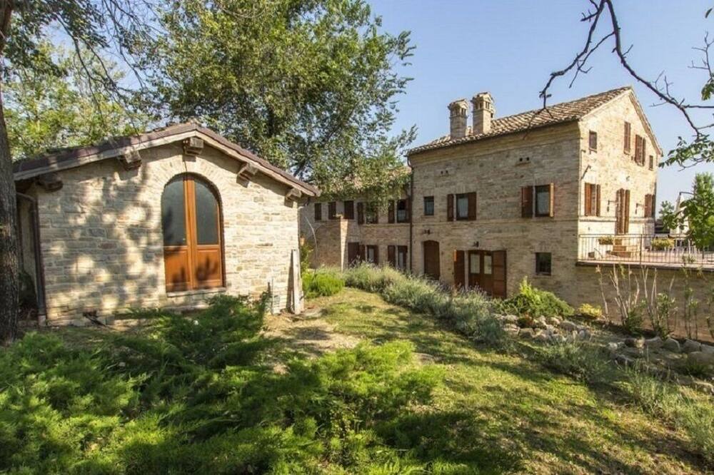 Photo of Outdoor in Santa Vittoria in Matenano