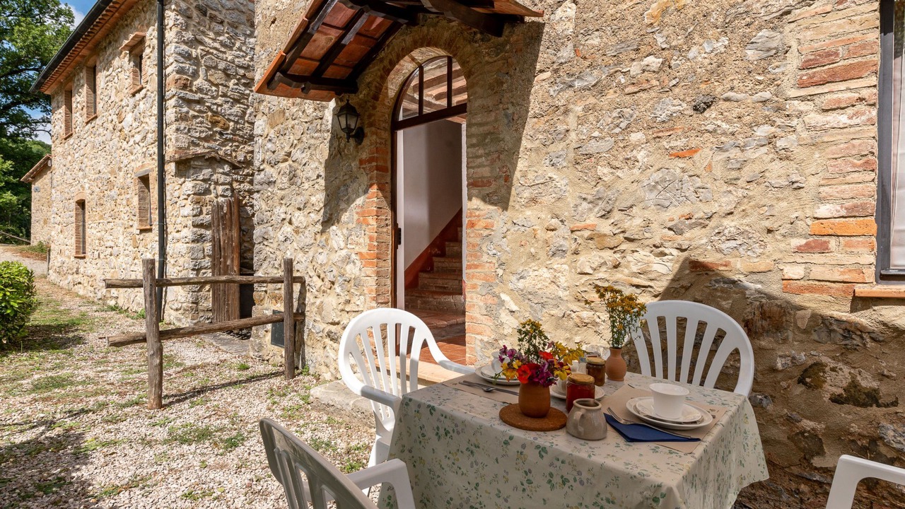 Photo of Outdoor in Montieri