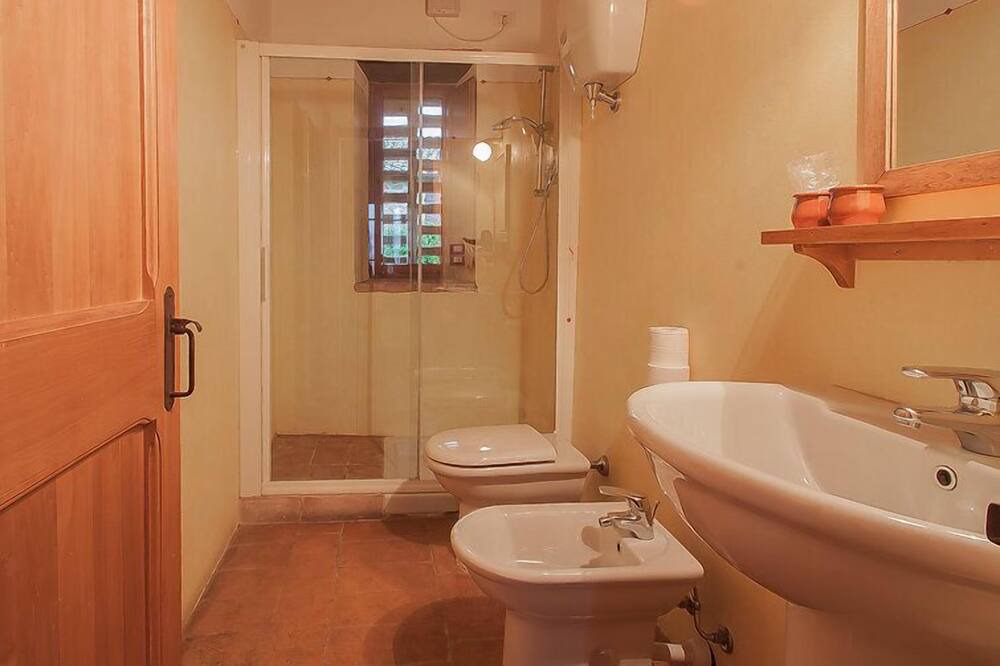 Photo of Bathroom in Castiglione della Valle