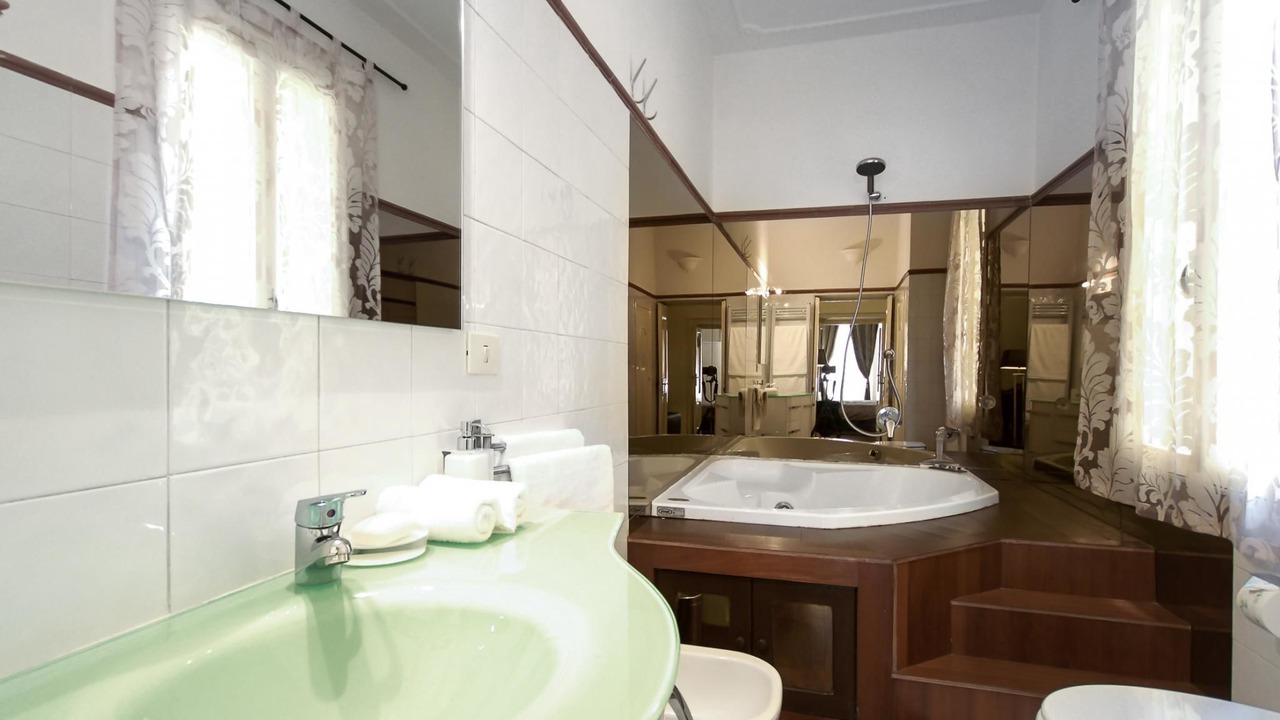 Photo of Bathroom in Rione V Ponte