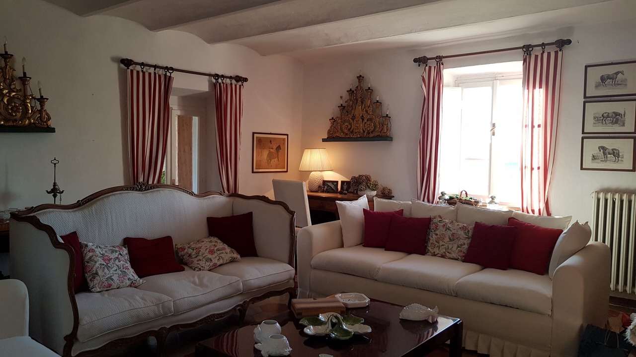 Photo of Livingroom in Magliano in Toscana