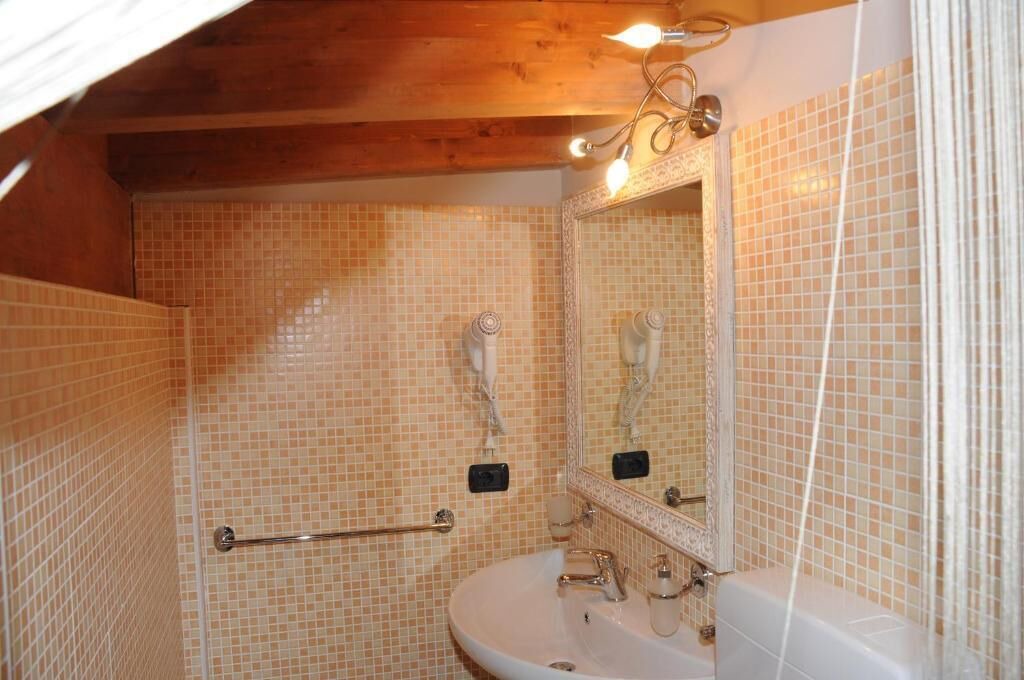Photo of Bathroom in Segrate