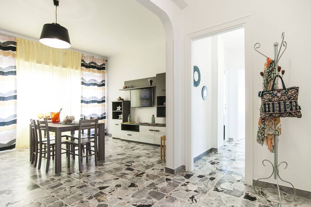 Photo of Livingroom in Sperlonga