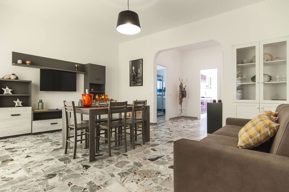 Photo of Livingroom in Sperlonga