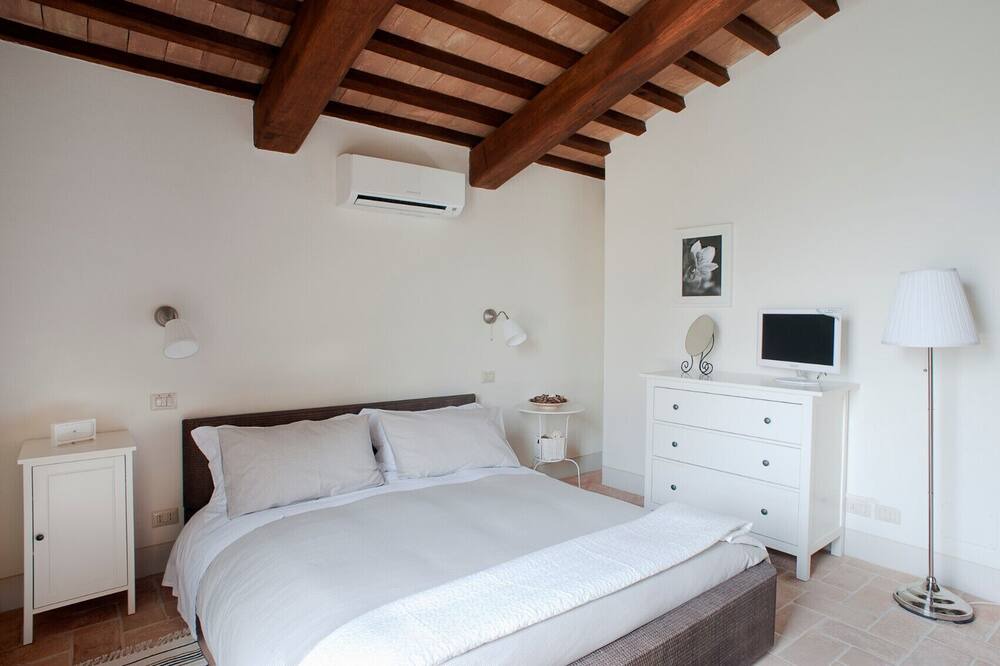 Photo of Bedroom in Foligno