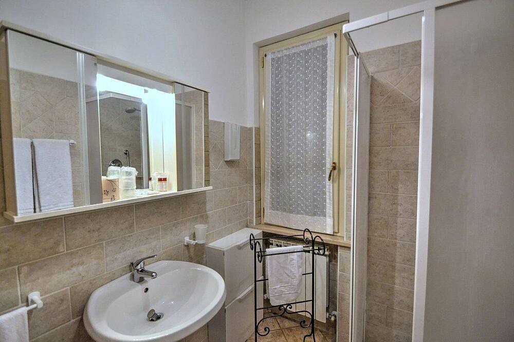 Photo of Bathroom in Spello