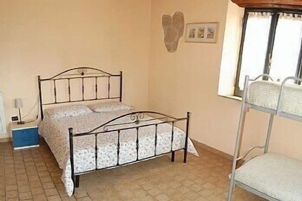 Photo of Bedroom in Tarano