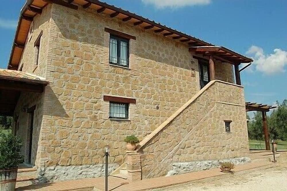 Photo of Outdoor in Tarano