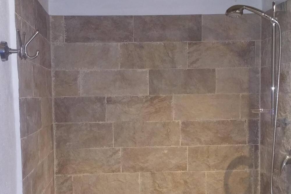 Photo of Bathroom in Passerano Marmorito
