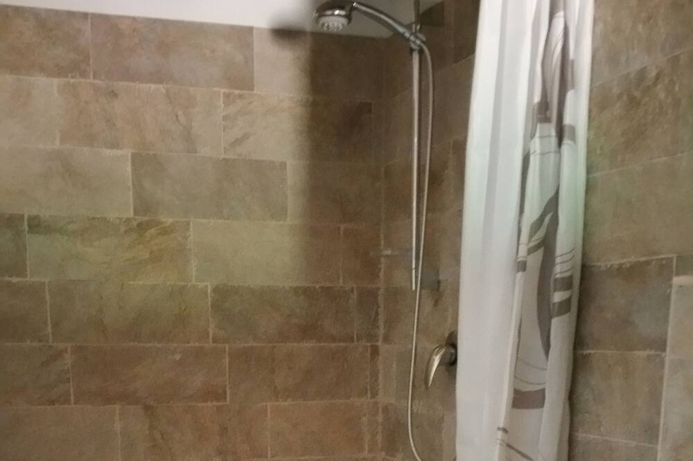 Photo of Bathroom in Passerano Marmorito