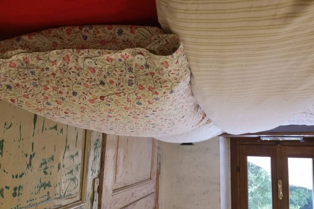 Photo of Bedroom in Passerano Marmorito