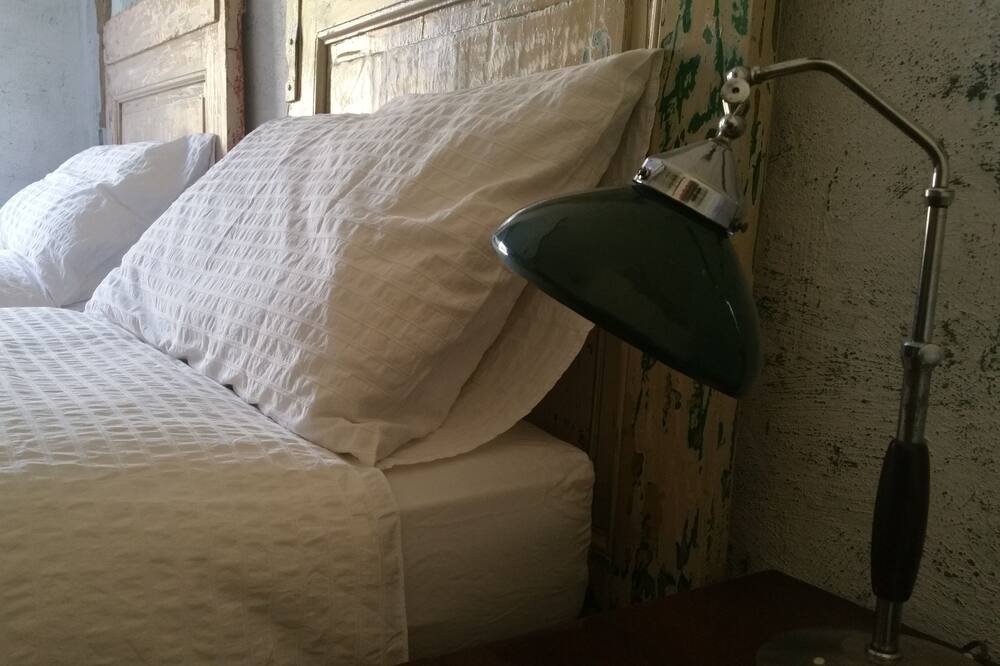 Photo of Bedroom in Passerano Marmorito