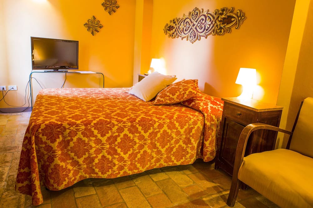 Photo of Bedroom in Montemaggiore al Metauro
