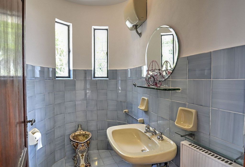 Photo of Bathroom in Succhivo