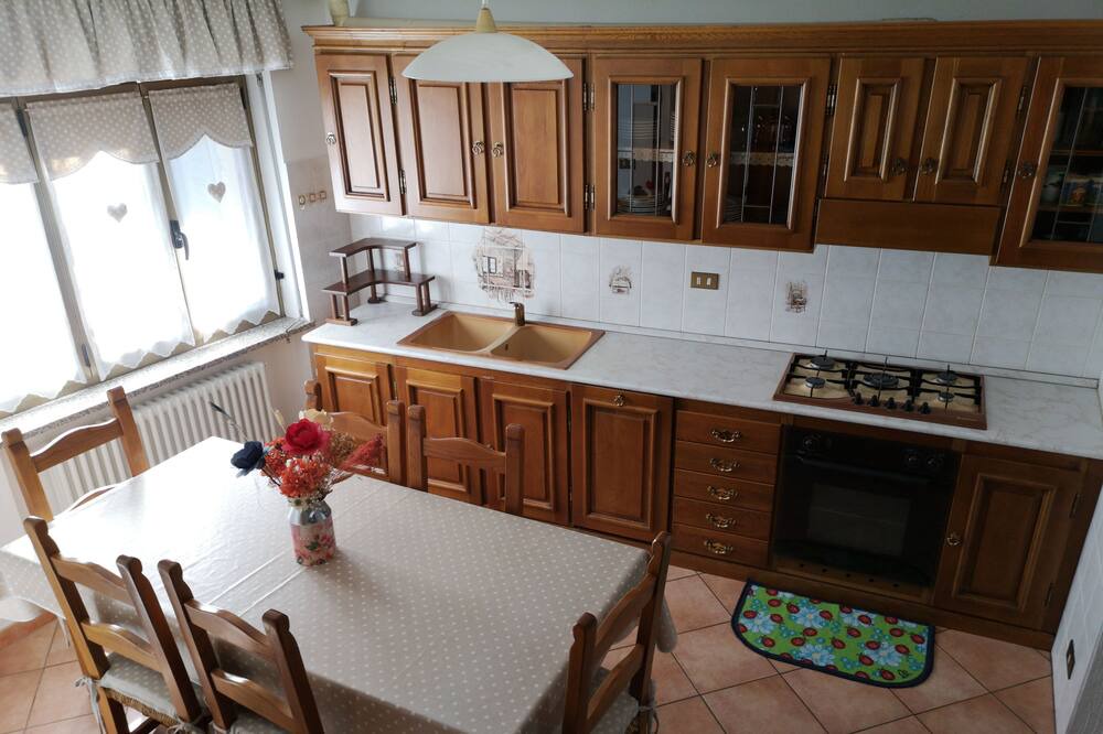 Photo of Kitchen in Lassolaz