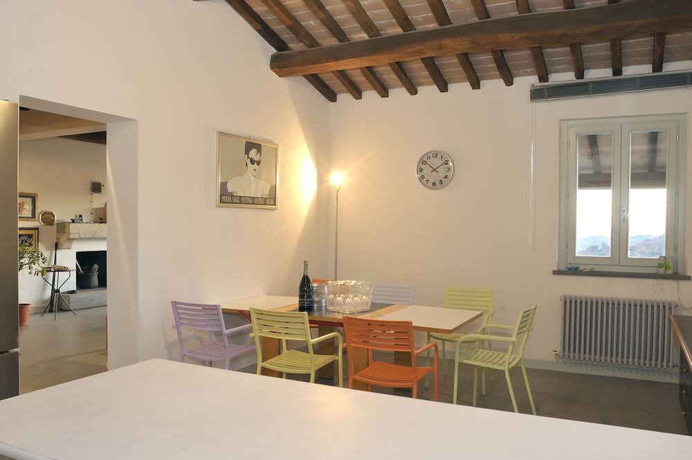 Photo of Kitchen in Montelaguardia