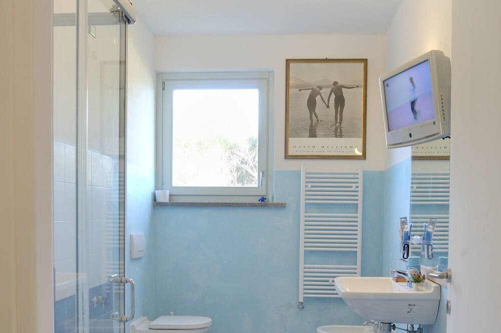 Photo of Bathroom in Montelaguardia