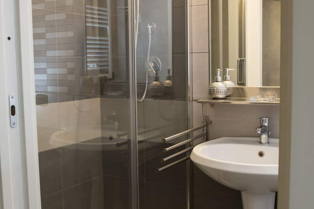 Photo of Bathroom in Historical Downtown Salerno