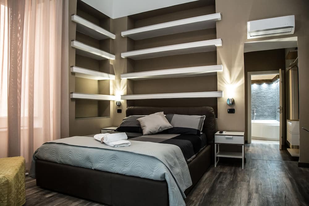Photo of Bedroom in Historical Downtown Salerno