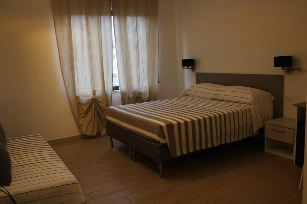 Photo of Bedroom in Corigliano Calabro