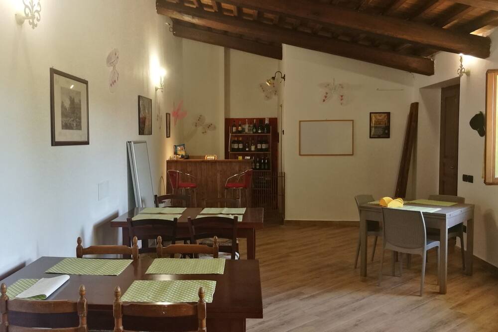 Photo of Livingroom in Fratta