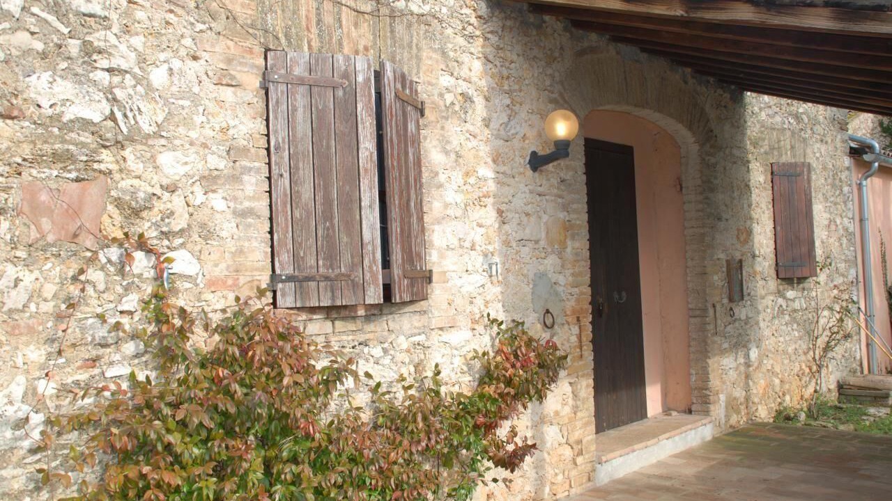 Photo of Outdoor in Amelia