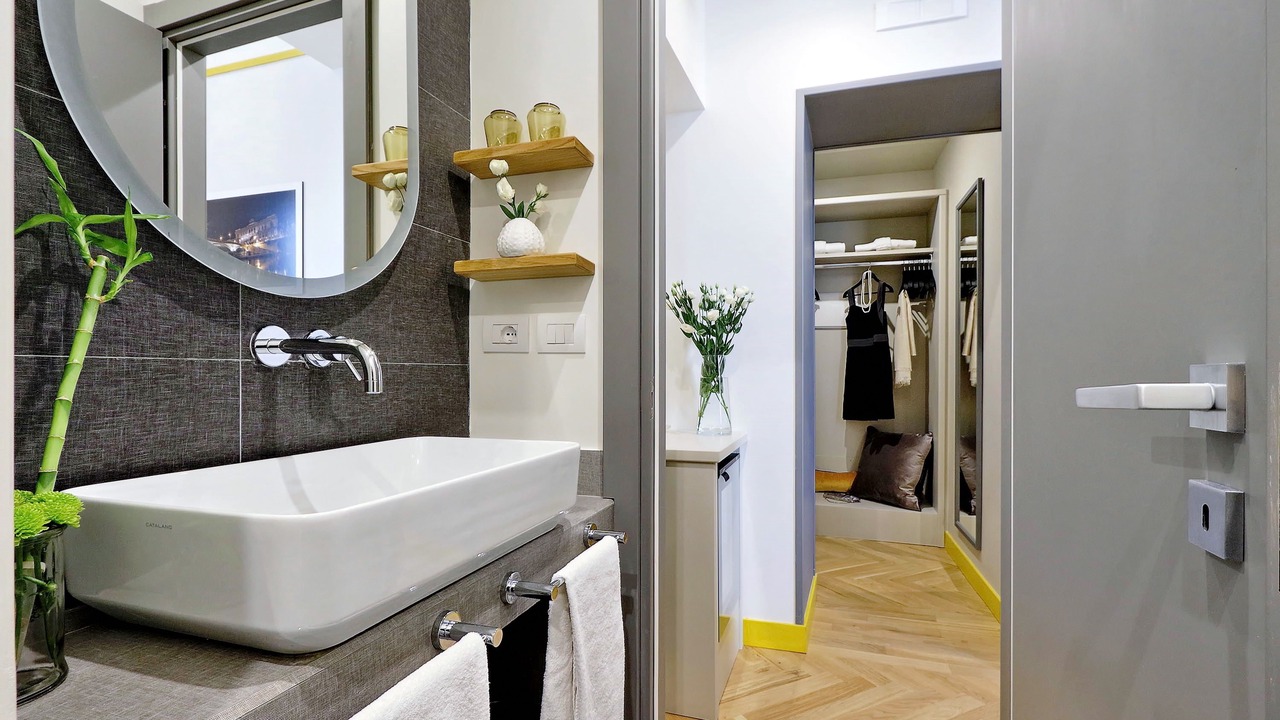 Photo of Bathroom in Rome City Centre