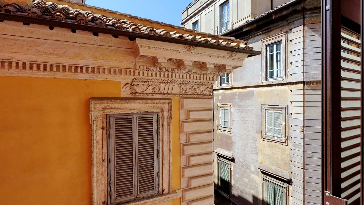 Photo of Bedroom in Rome City Centre