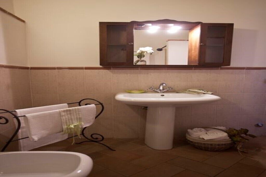 Photo of Bathroom in Migliano