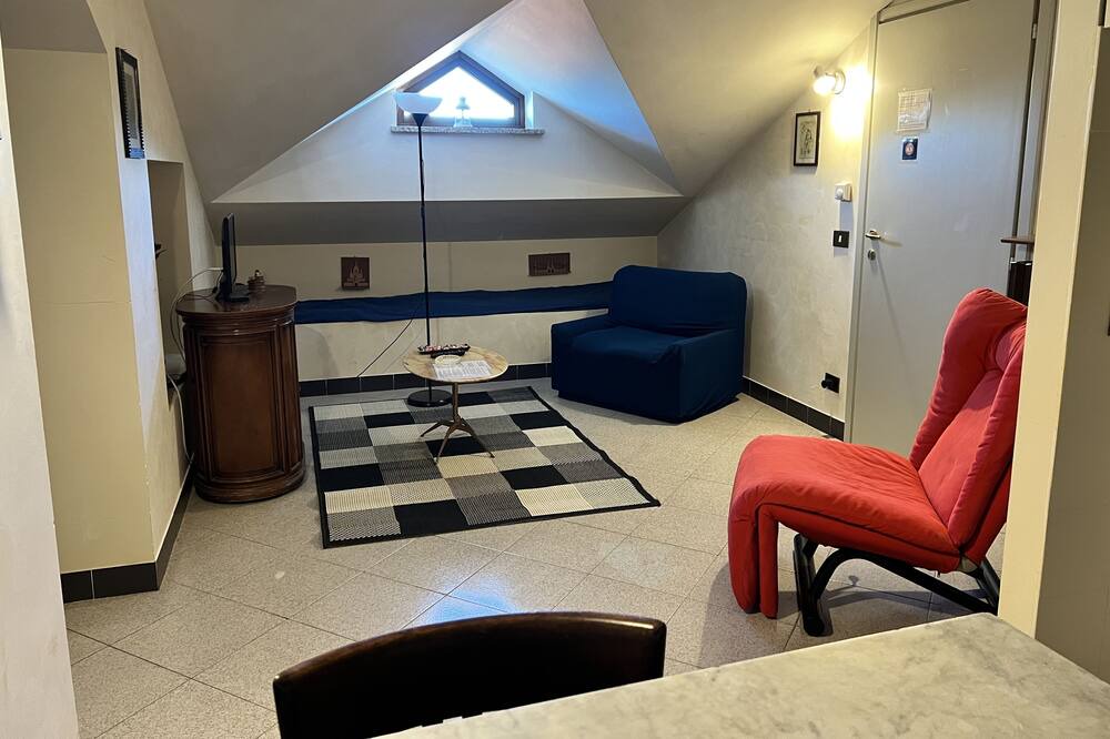 Photo of Livingroom in Arguello