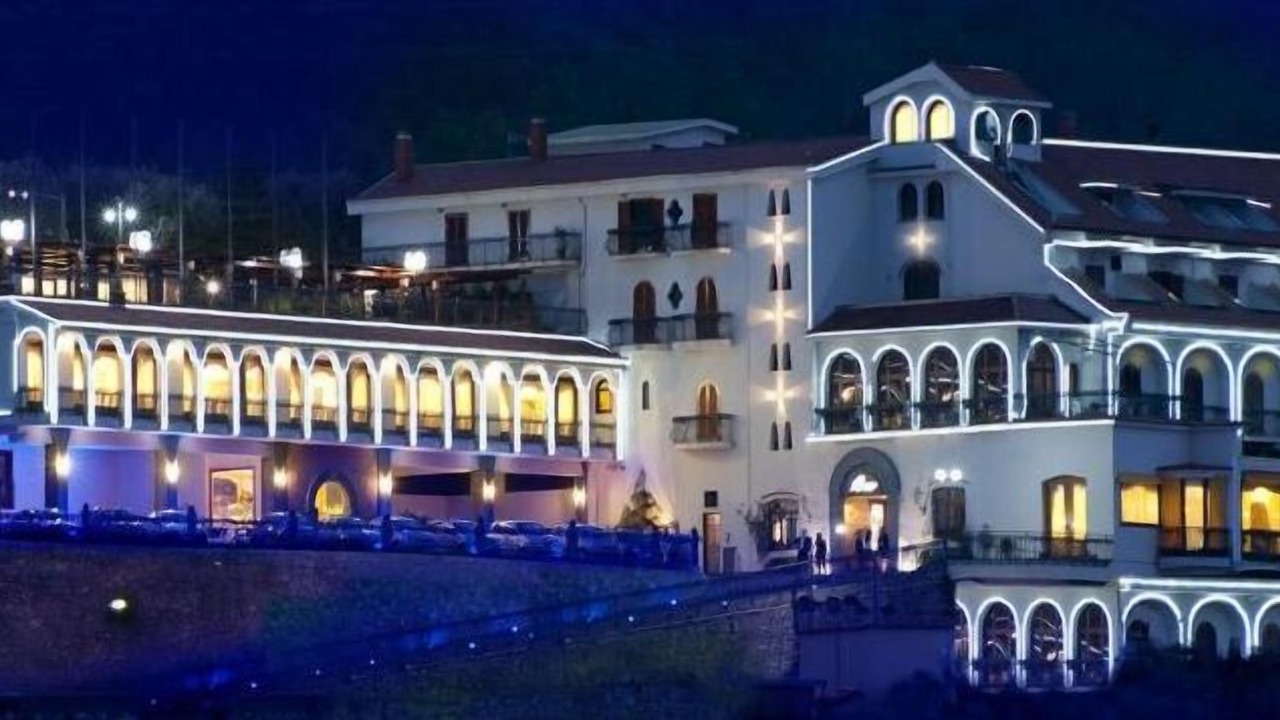 Photo of Outdoor in Piazza Roma