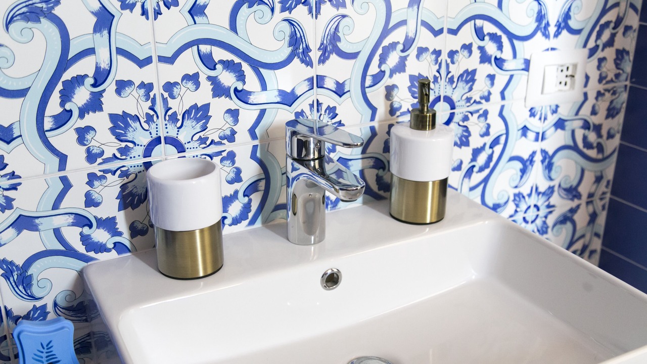 Photo of Bathroom in Naples City Centre