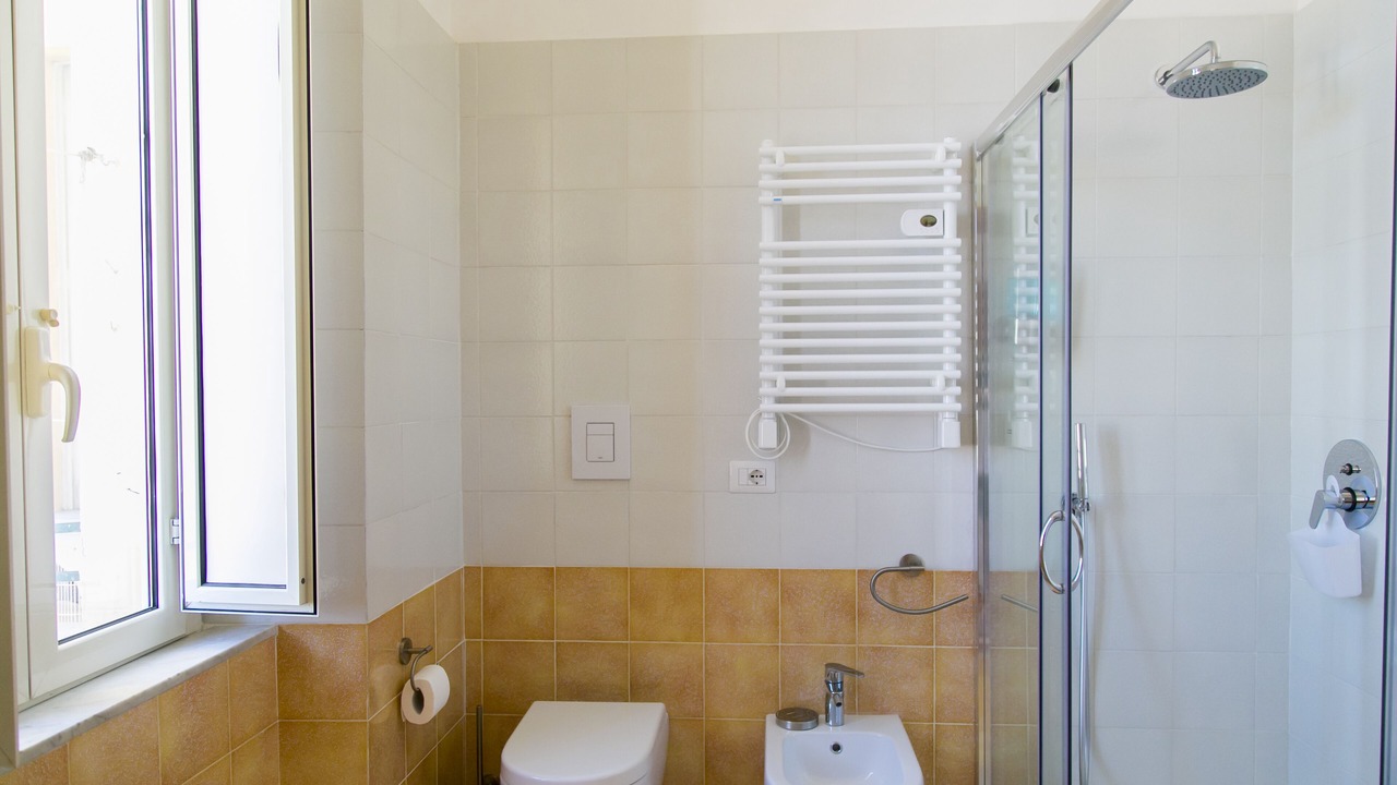 Photo of Bathroom in Naples City Centre