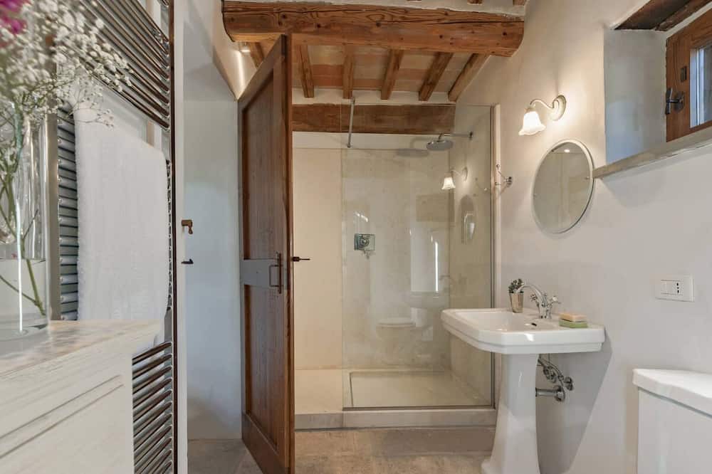 Photo of Bathroom in Monterchi