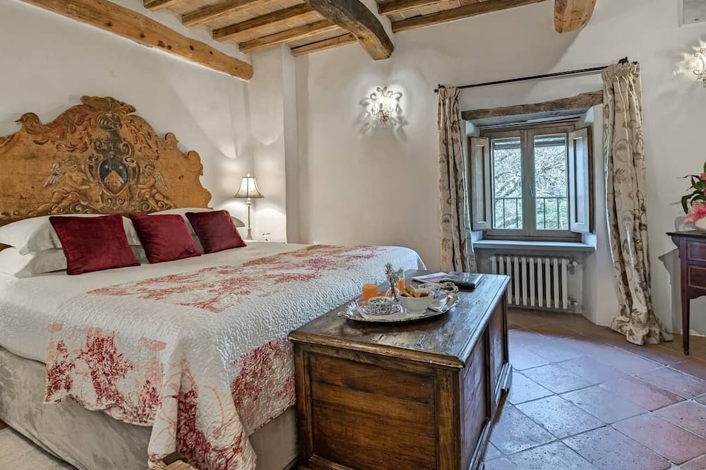Photo of Others in Monterchi