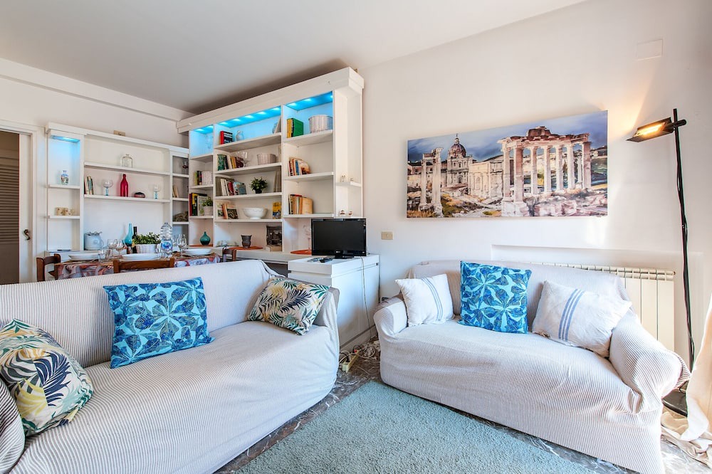Photo of Livingroom in Rione II Trevi