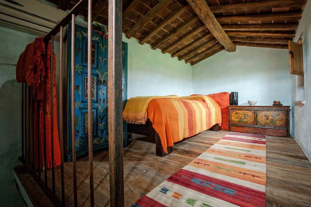 Photo of Bedroom in Pienza
