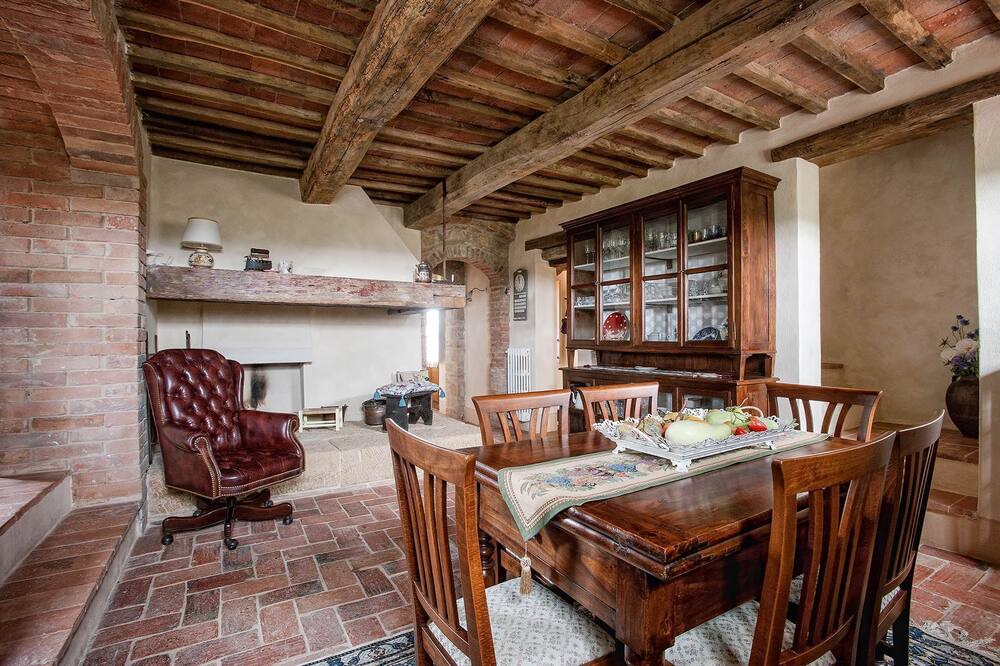 Photo of Kitchen in Pienza