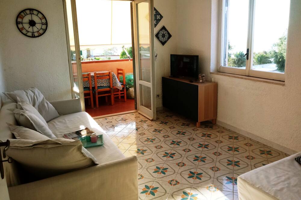 Photo of Livingroom in Succhivo